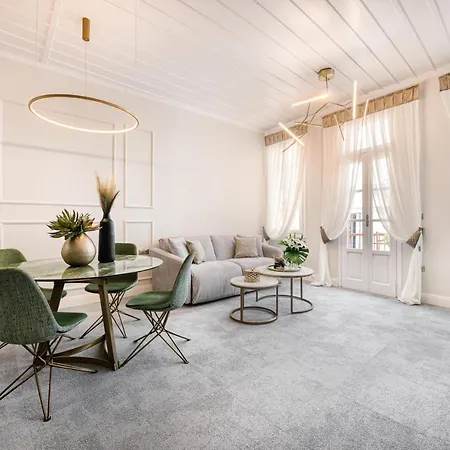 Mavrogenous Luxury Apartment Nafplio